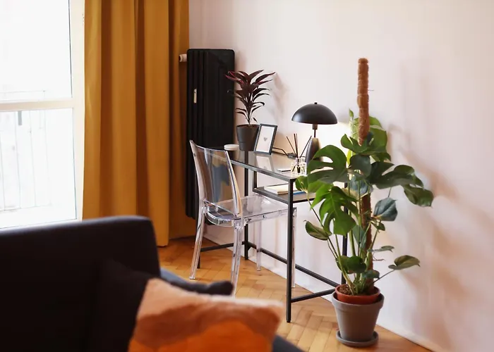 Flora - Mtp & Park Wilsona Apartmán *